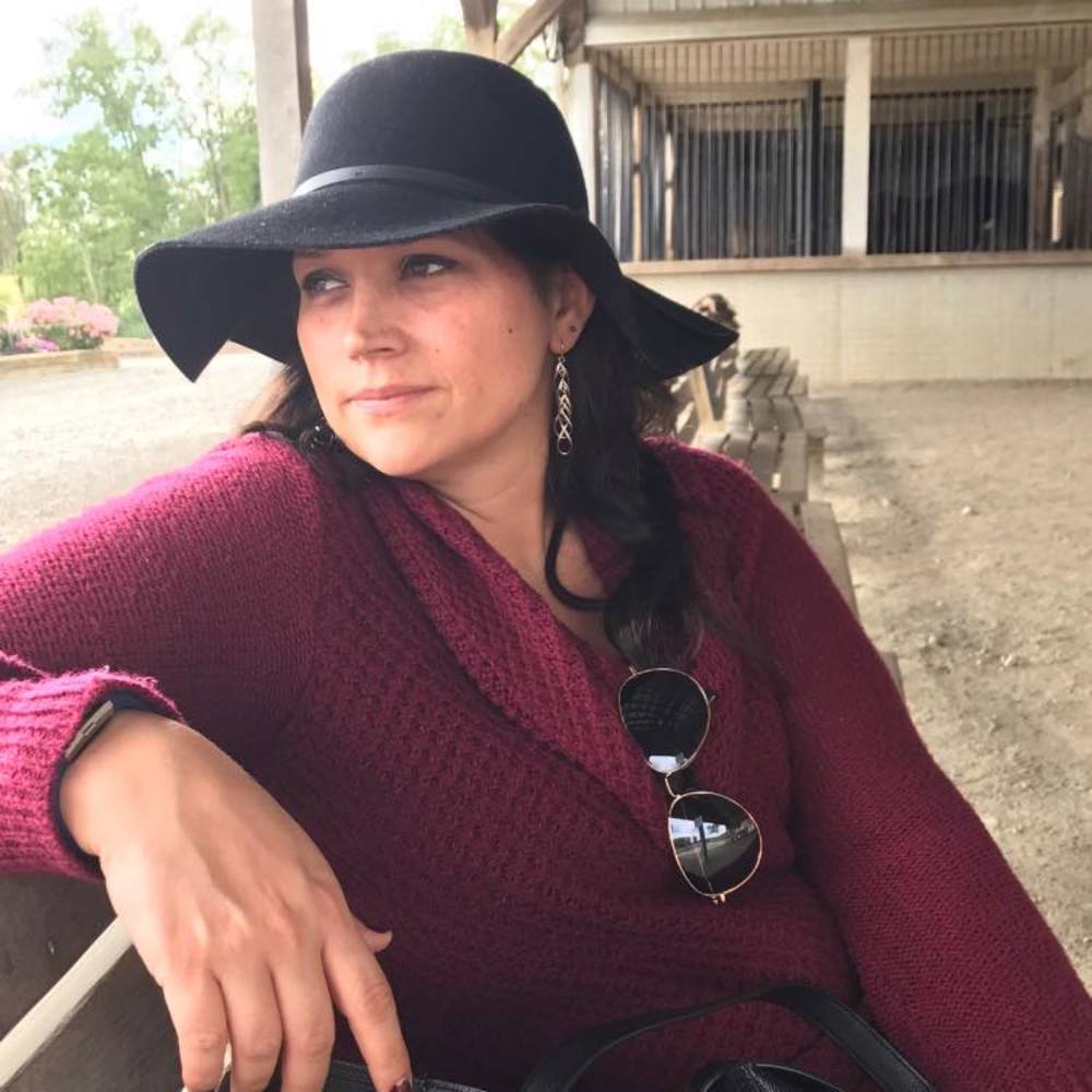 Meet your Posher, Cadelyn